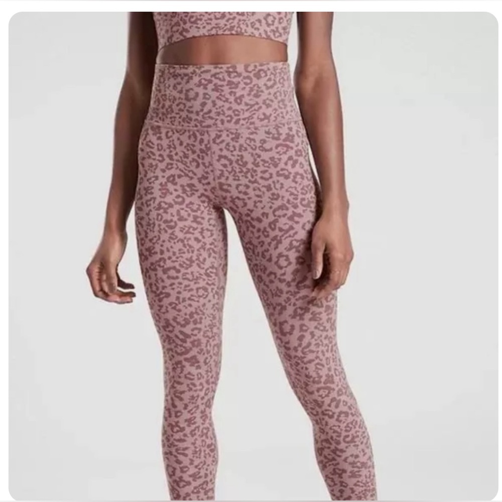 Athleta Elation Ultra High Rise Leggings Size XS Leopard Print - Picture 1 of 9